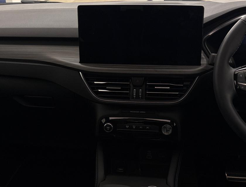 Ford Kuga Photo 9dfb658b-2d99-4735-bcf6-18751d4fd632.jpg