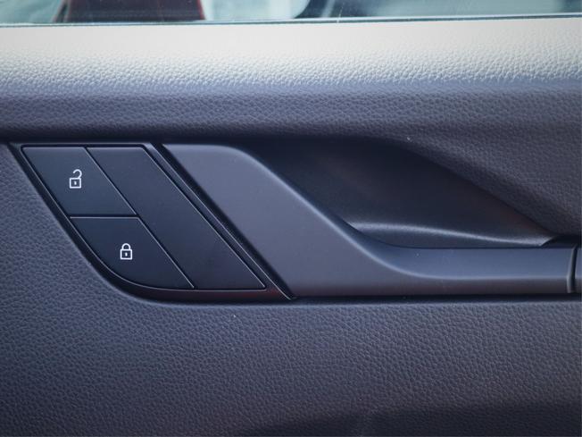 PORSCHE 911 Photo 24