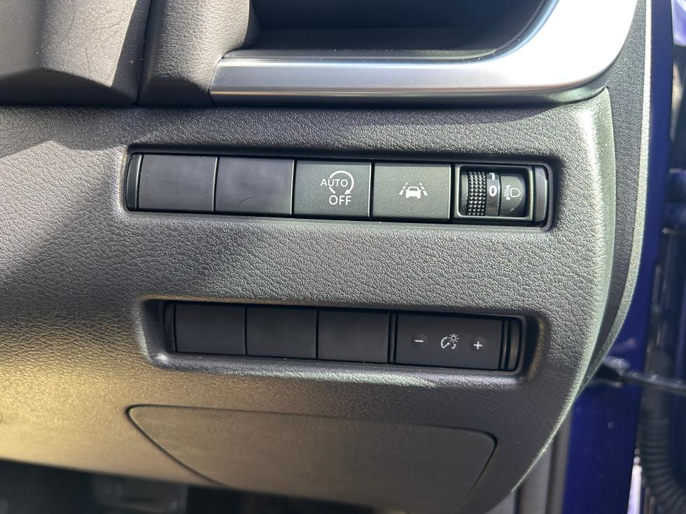 Nissan Qashqai Photo 9e073460-53a2-41b3-a1af-d7dfbc144a15.jpeg
