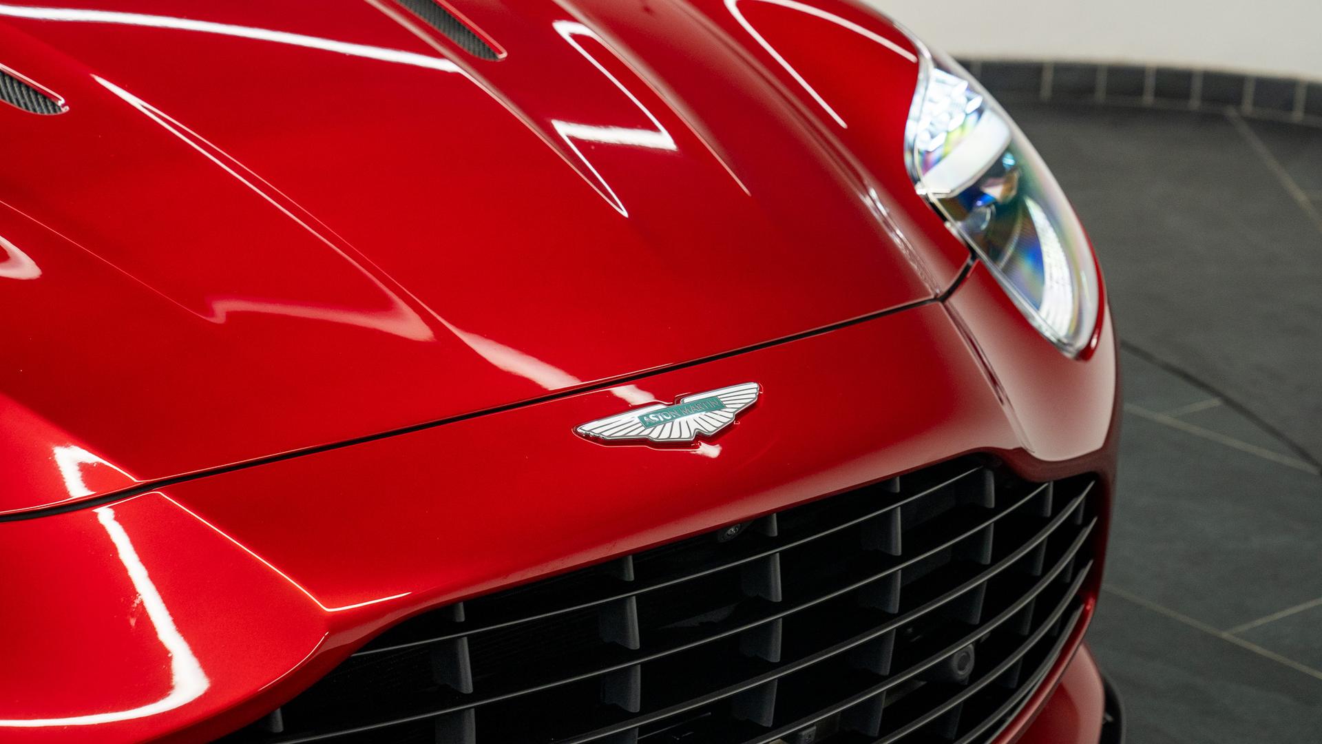 Aston Martin DB12 Photo 9e18921d-e22c-46c9-ae0e-6c8db907dc7f.jpg