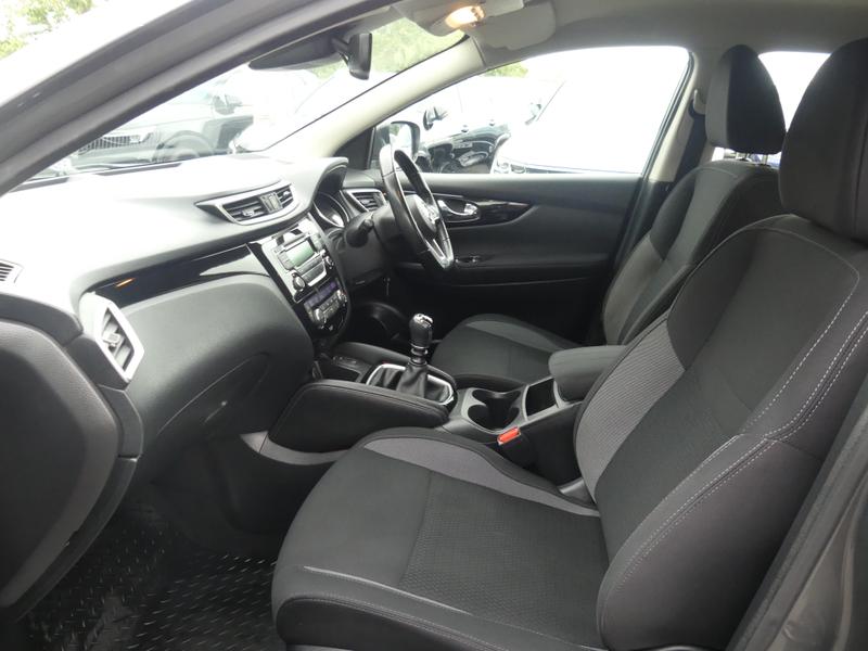 Nissan Qashqai Photo 9e2eb0b7-3a55-4c72-8f63-d720a53a779b.jpg