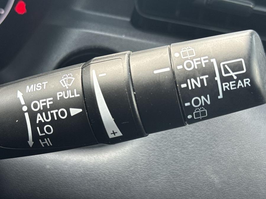 Honda HR-V Photo 9e5a21d0-5e1d-4525-a697-50c0c192a1a9.jpg