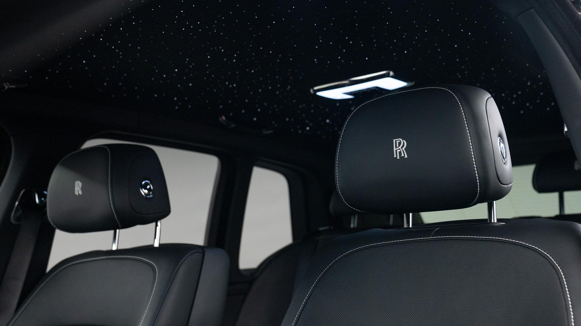 Rolls-Royce Cullinan Photo 9e5f1d12-f450-40b7-ad7c-d0a211eb5487.jpg