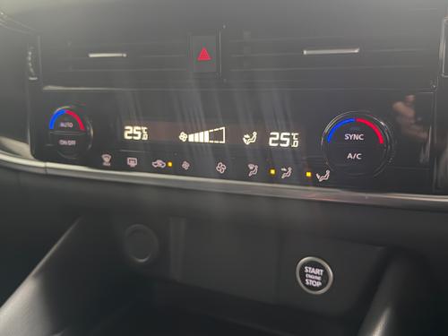Nissan Qashqai Photo 9e6b2270-5875-4209-8895-4264d8902558.jpeg