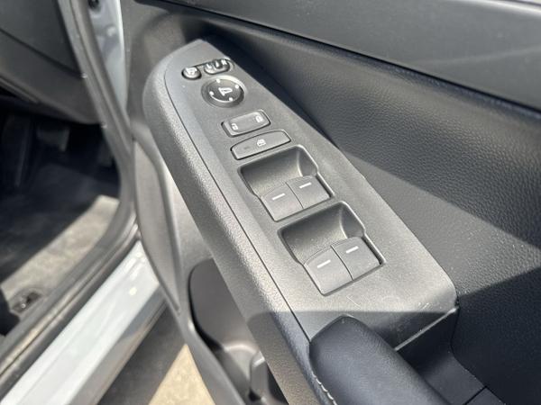 Honda HR-V Photo 29
