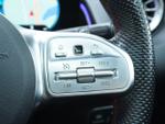 Mercedes-Benz GLB Photo 24