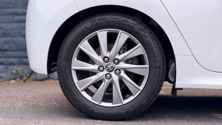 Used Toyota Yaris DC23CWZ 4