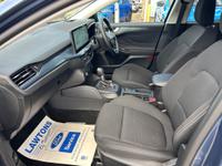 Ford Focus Photo 15