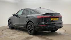AUDI Q8 e-tron Photo 3