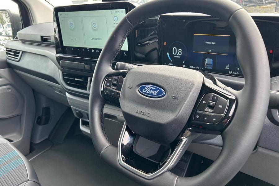 Ford TRANSIT CUSTOM Photo 9ea2e6b8-6a37-45b6-85ec-41a2b0f373e3.jpg
