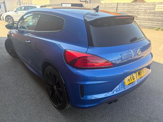 Volkswagen Scirocco Photo 9eb4e617-416f-4772-baae-d40ee4dac660.jpg
