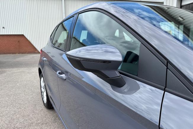 SEAT Ibiza Photo 20