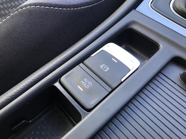 Volkswagen Golf Photo 24