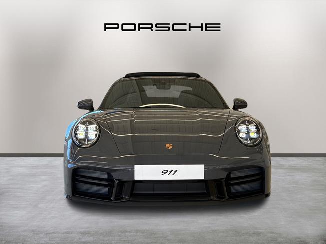 PORSCHE 911 Photo 2