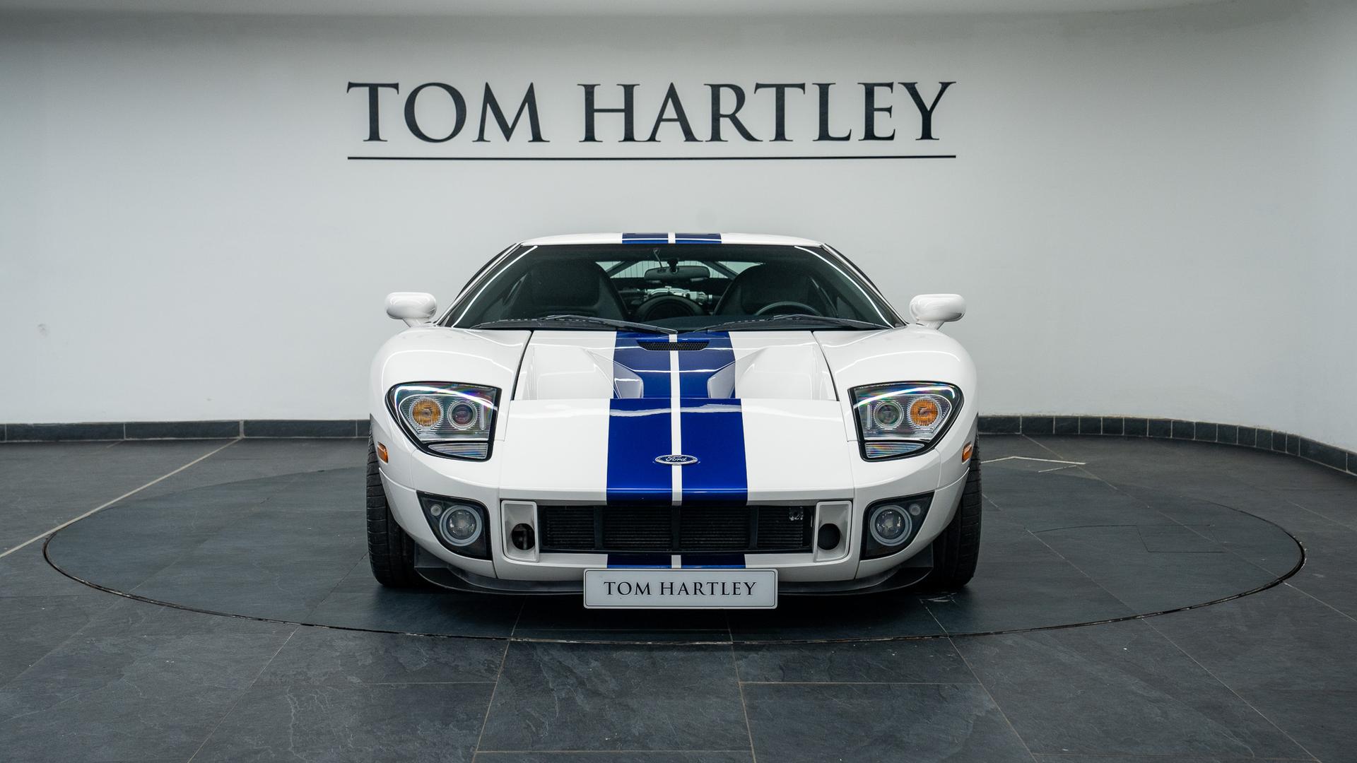 Ford GT Photo 9f13bda9-a841-4bce-9806-1cc0da684a61.jpg