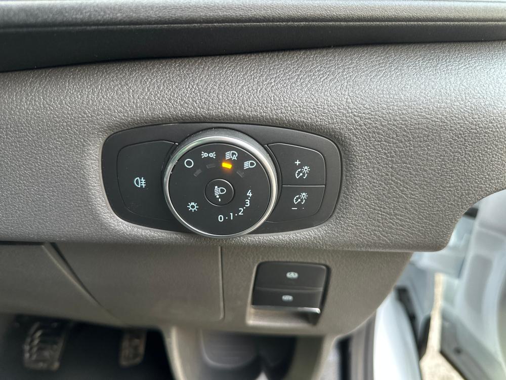 Ford Transit Photo 9f1fa09d-b6c0-4b6e-a2bc-3a40d1395d6d.jpg