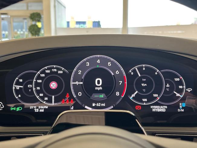 PORSCHE Cayenne Photo 16