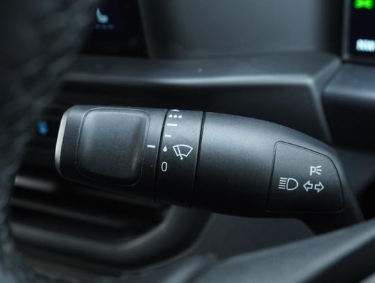 Ford Transit Custom Photo 9f3113f7-a2f7-4a60-b9ea-2cce5724ac37.jpg