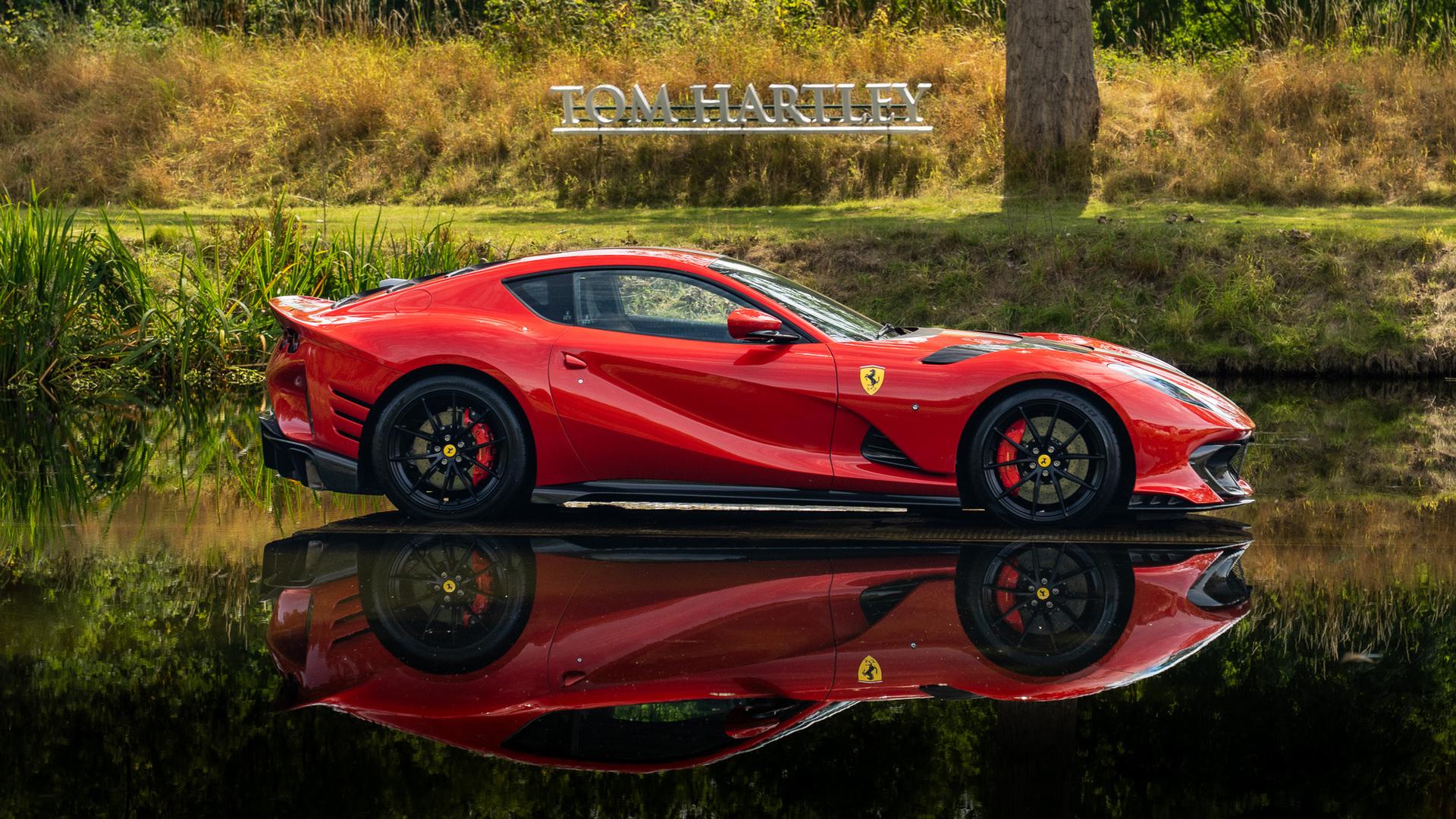 Ferrari 812 Photo 9f3dddf9-c363-414d-9b34-122b2f4d70e6.jpg