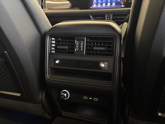 PORSCHE Cayenne Photo 49