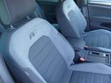 Volkswagen Golf Photo 13