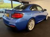BMW 2 Series Photo 8