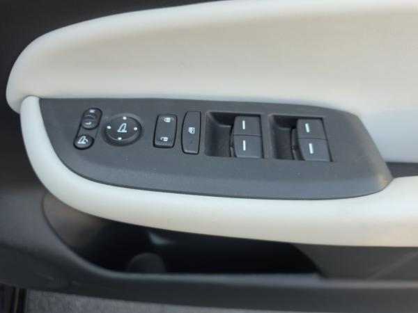 Honda Jazz Photo 29
