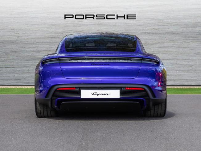 PORSCHE Taycan Photo 7