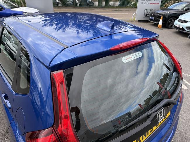 Honda Jazz Photo 9fb6ce50-8d4c-4928-9217-990dd47319f3.jpg