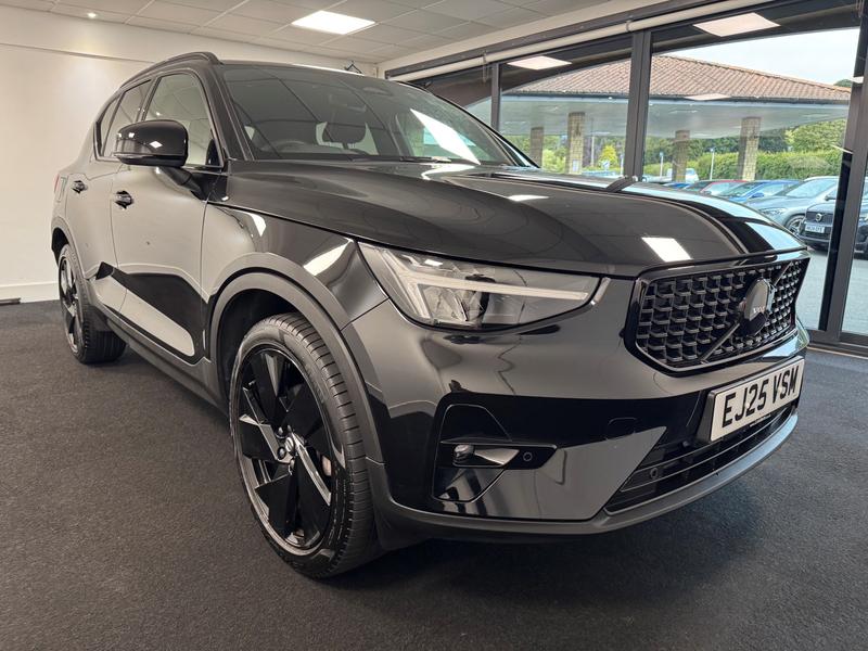 Volvo XC40 Photo 9fb8a11a-cb98-492a-99a2-8c0d478e5b79.jpg