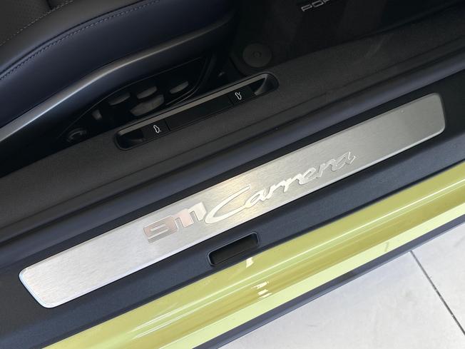 PORSCHE 911 Photo 37