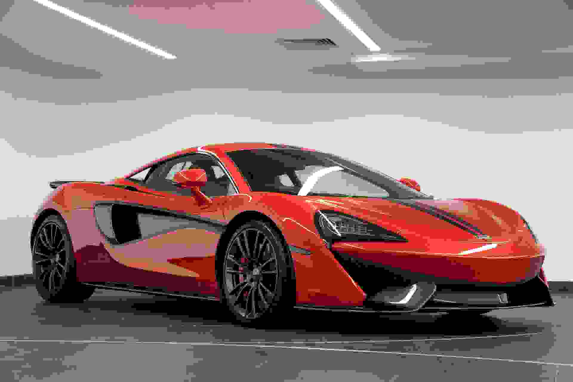 McLaren 570S Photo 9fd72402-1632-40c0-8437-99ddd532d571.jpg