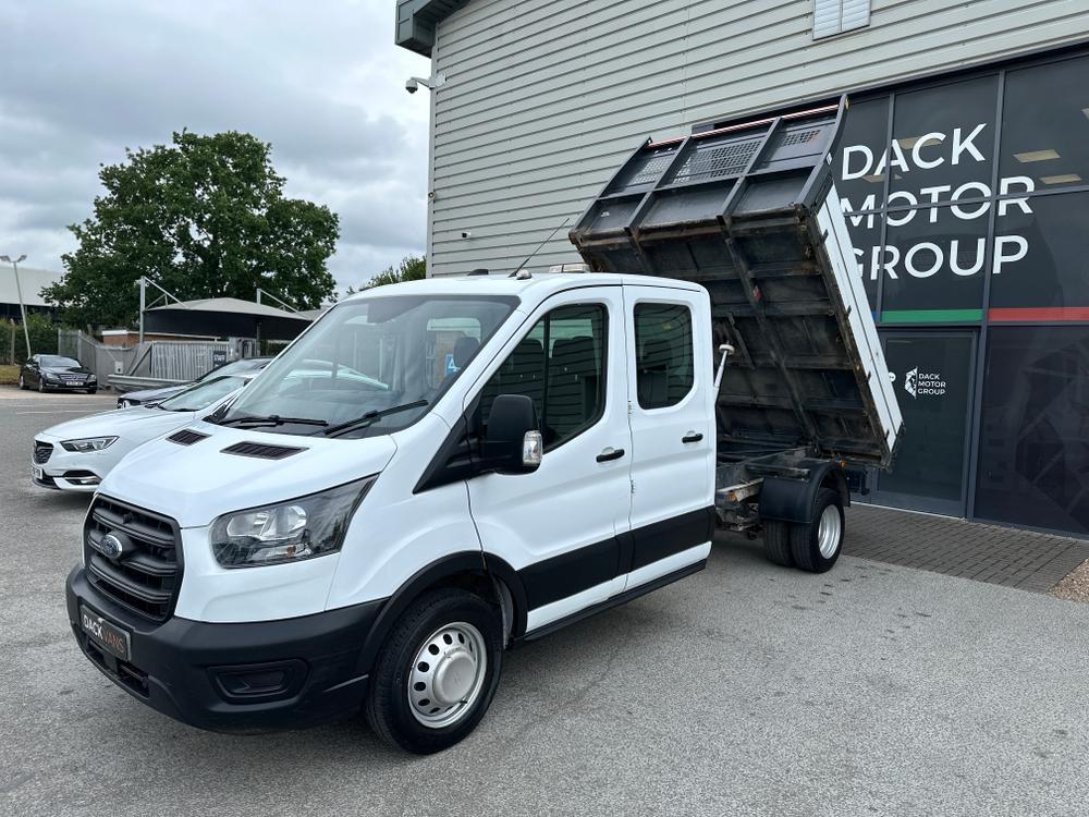 Ford Transit Photo 9ff7c44f-4c6a-4659-92ef-ee3b2575a472.jpg