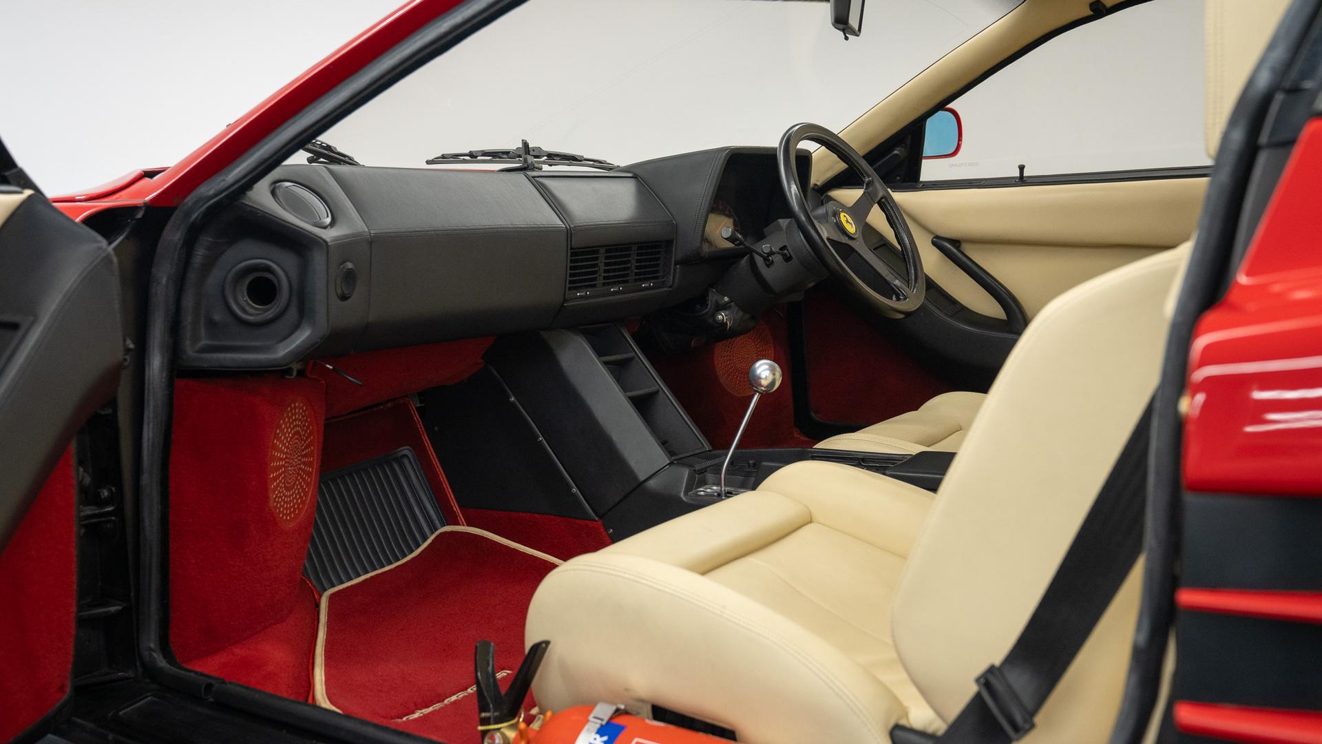 Ferrari Testarossa Photo 9ff9c169-b032-4f9b-abaf-434890667f76.jpg