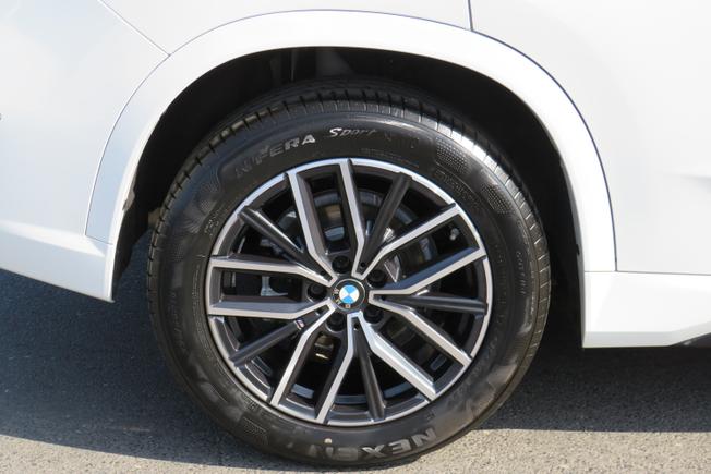 BMW X1 Photo 11