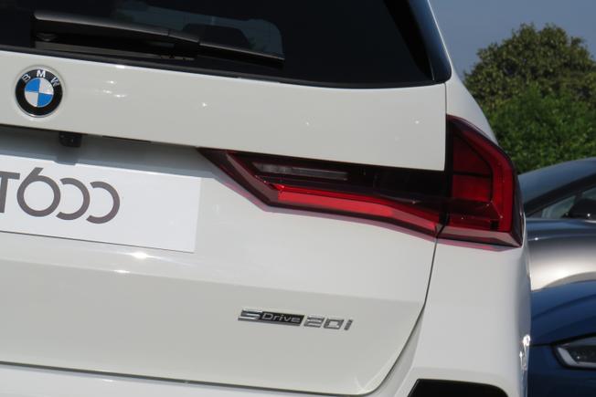 BMW X1 Photo 13