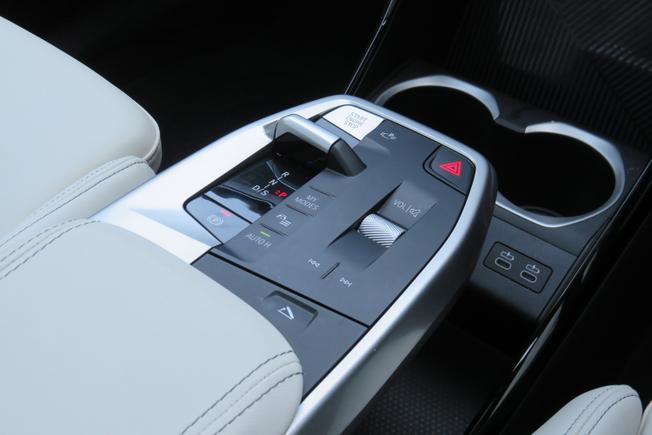 BMW X1 Photo 25