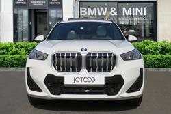 BMW X1 Photo 4