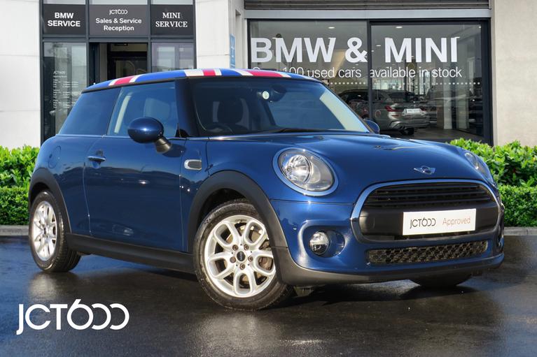 Used 2017 MINI Hatchback One Hatchback Deep Blue at JCT600