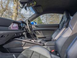PORSCHE 911 Photo 3