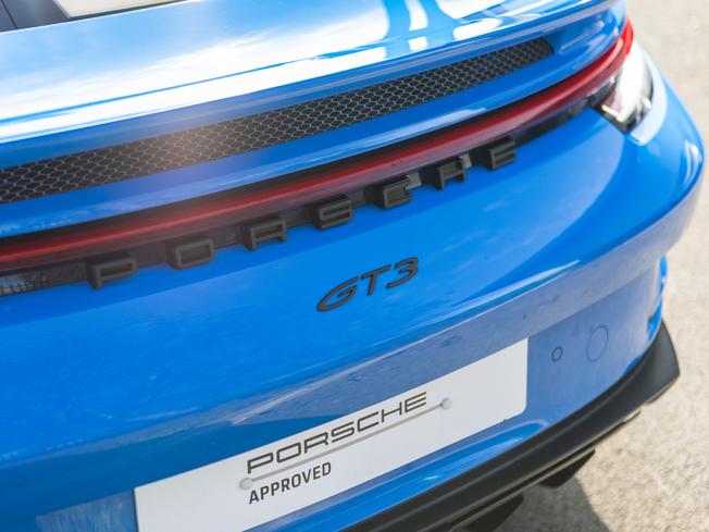 PORSCHE 911 Photo 34