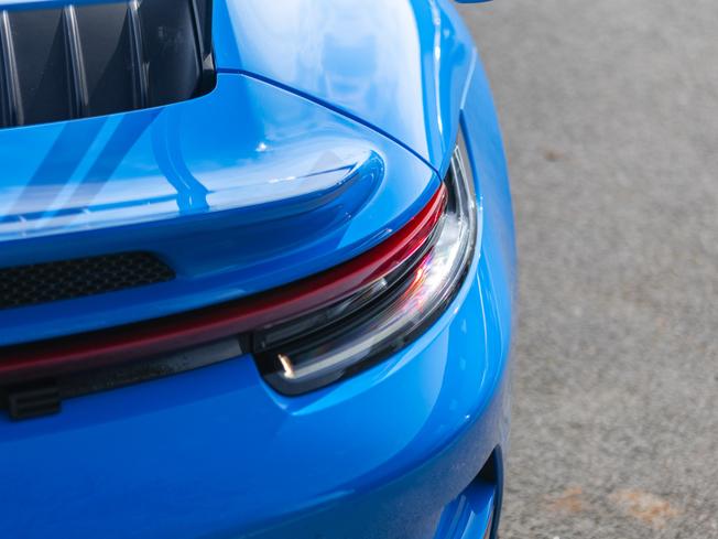 PORSCHE 911 Photo 36