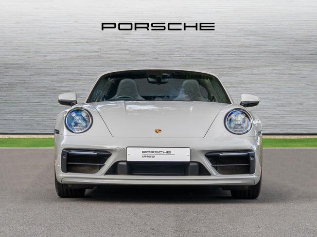 PORSCHE 911 Photo 6
