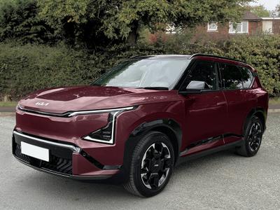 Used 2026 Kia EV5 81.4kWh GT-Line S SUV 5dr Electric Auto (214 bhp) MAGMA RED at Gravells