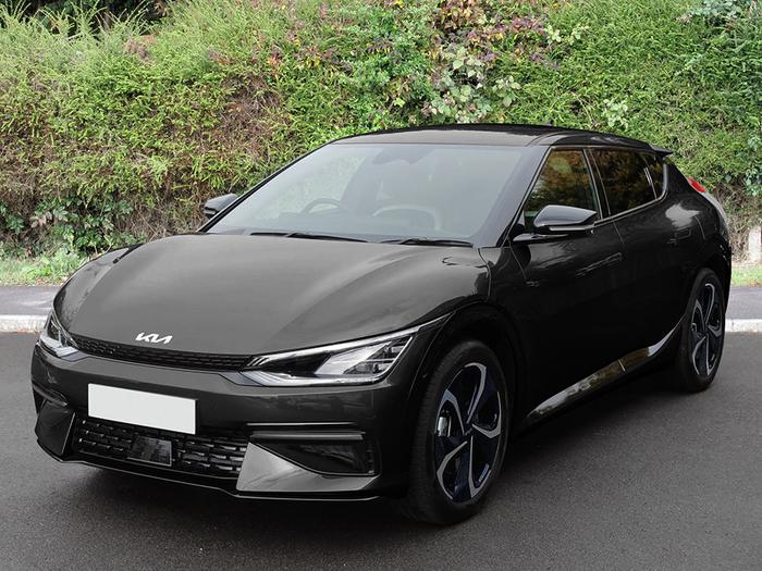 Kia EV6 77.4 kWh GTLINE S in Midnight Black £51,499