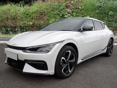 Used 2023 Kia EV6 77.4kWh GT-Line S Hatchback 5dr Electric Auto AWD (320 bhp) White at Gravells