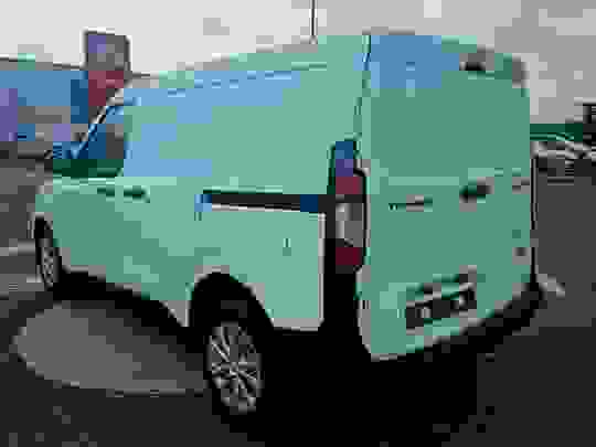 FORD COURIER Photo Edited_05-05-2024_M0095-9.jpg