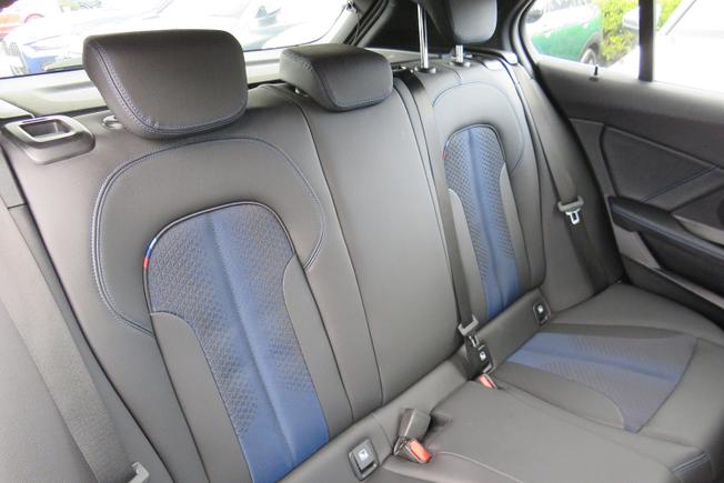 BMW 1 Series Photo 17