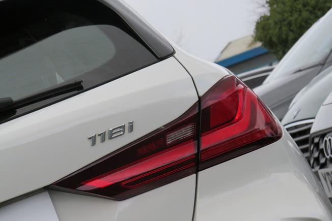BMW 1 Series Photo 24