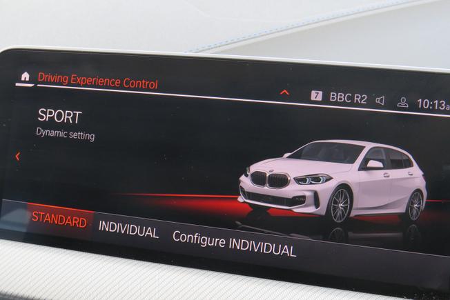 BMW 1 Series Photo 36